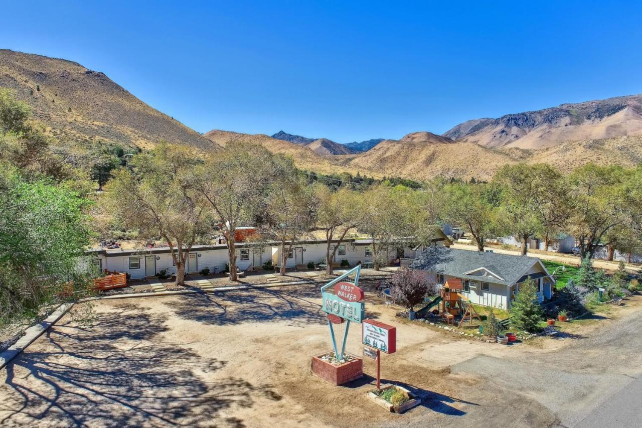 The Historic West Walker Motel Extérieur photo